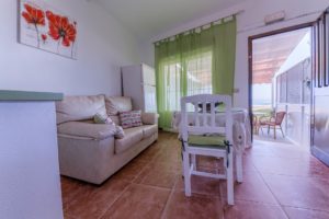 Apartamento 2 - Salón - Apartamentos Patio Andaluz - Playa de La Fontanilla (Conil)