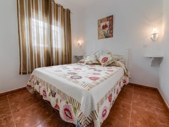 Apartamento 2 - Dormitorio Principal - Apartamentos Patio Andaluz - Playa de La Fontanilla (Conil)