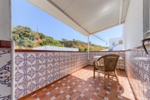 Apartamento 1 - Terraza - Apartamentos Patio Andaluz - Playa de La Fontanilla (Conil)