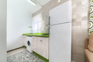 Apartamento 1 - Cocina - Apartamentos Patio Andaluz - Playa de La Fontanilla (Conil)