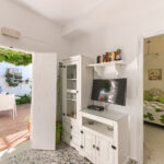 Apartamento 1 - Hall de Entrada - Apartamentos Patio Andaluz - Playa de La Fontanilla (Conil)